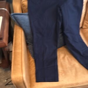 Like new, Navy Liverpool ponte pant